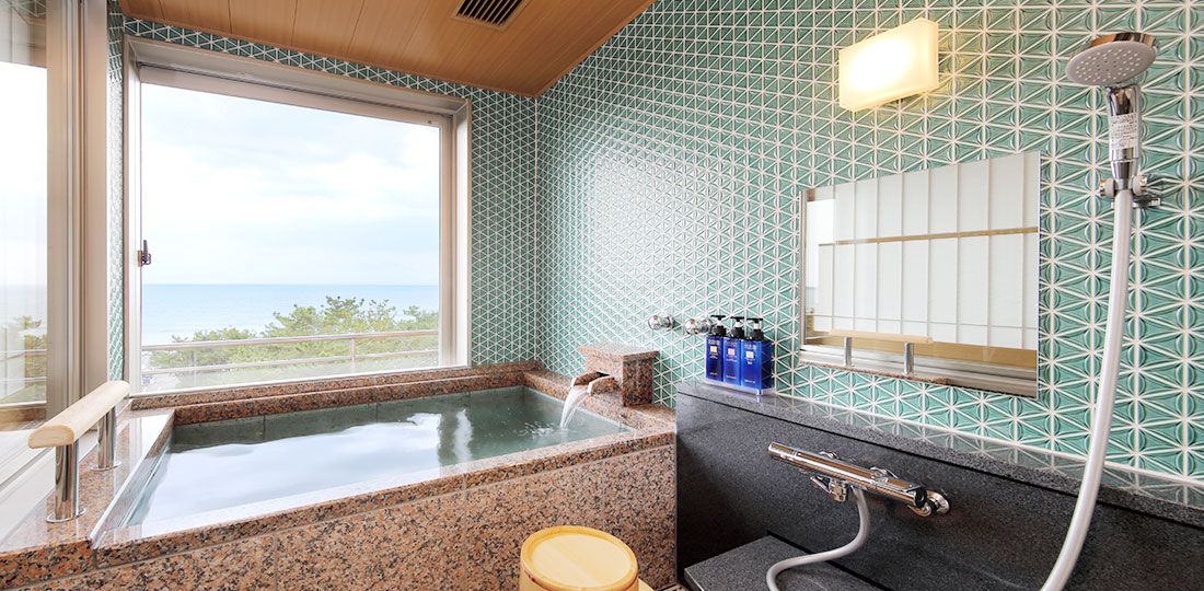 温泉露天風呂付和洋室 窓辺ダイニングType